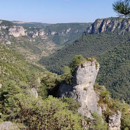 Casa vacanze L'oustalou - De 19m² Aux Portes De L'aubrac